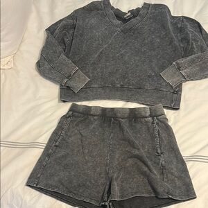 Danskin Gray V-Neck Sweatshirt and Shorts Set